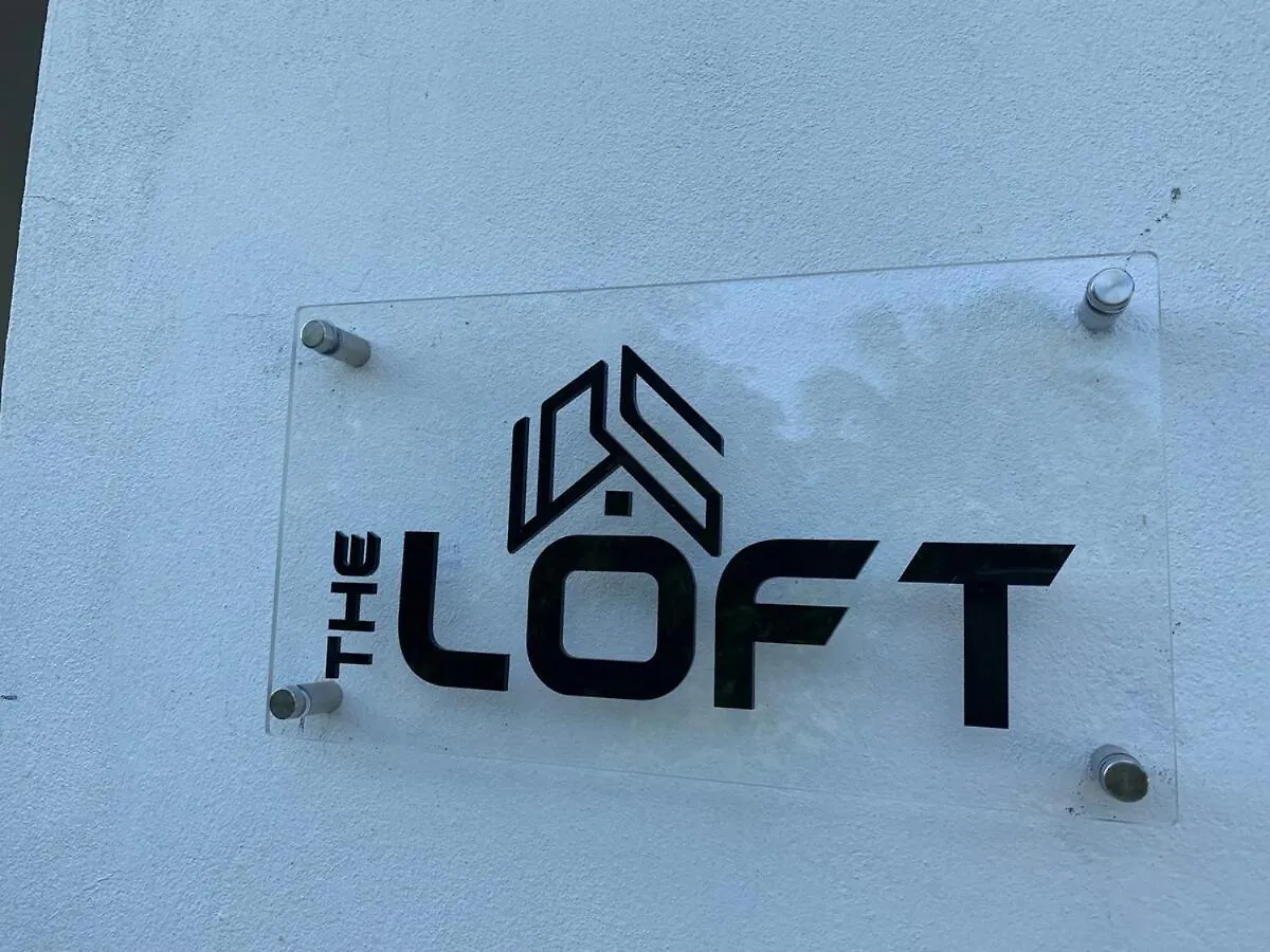 포트안토니오 The Loft 아파트 0*,